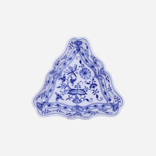 Load image into Gallery viewer, Antique Meissen Blue Onion Triangular Serving Dish
