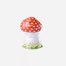 Load image into Gallery viewer, Mushroom Salt &amp; Pepper Set
