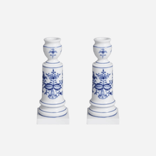 Load image into Gallery viewer, A Pair of Antique Meissen Candlesticks
